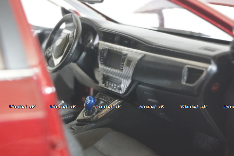 Toyota Corolla Hybrid E180, 2016 red Paudi 1:18