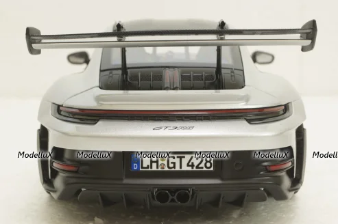 Porsche 911 GT3 RS, GT-Silvermetallic, 2022, 187366, Norev 1:18