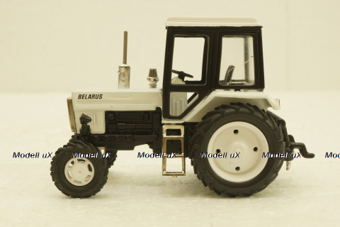 МТЗ-80 Трактор Беларусь, белый, Торговый дом МТЗ-ЕлАЗ  1:43 хром!