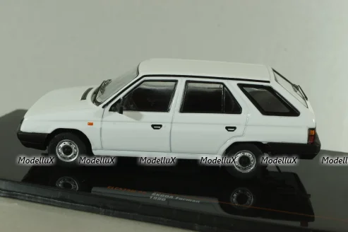 Skoda Forman 1990, white, CLC575, IXO 1:43