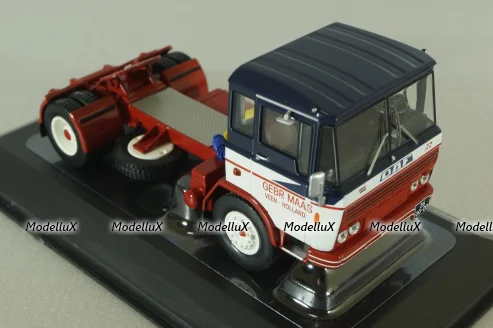 DAF 2600 1970 dark blue/red/white TR195, IXO 1:43 