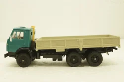Камаз-5320 бортовой, зеленый, Арек 1:43