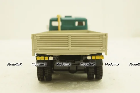 Камаз-5320 бортовой, зеленый, Арек 1:43