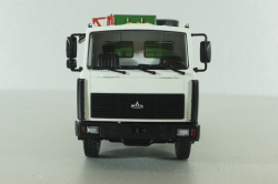 МКМ-35 (5337) мусоровоз МКМ-35, на шасси Маз-5337, Автоистория 1:43
