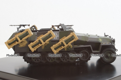 Sd.Ktz 251/1 Ausf. C Wurfrahmen 40 24. Pz.Division Kursk 1942, Altaya 1:43