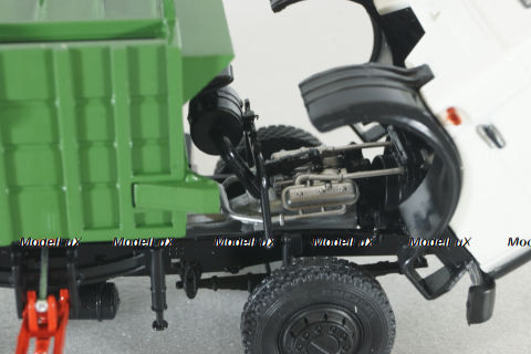 МКМ-35 (5337) мусоровоз МКМ-35, на шасси Маз-5337, Автоистория 1:43