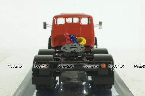 Magirus Jupiter 6x6, red, TR120, IXO 1:43