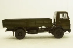 Маз-5337 борт 1987, хаки, АвтоИстория 1:43