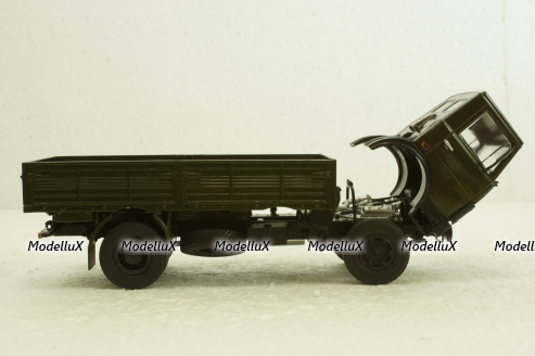 Маз-5337 борт 1987, хаки, АвтоИстория 1:43