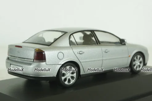 Opel Vectra C 4door 2002 silver, Schuco 1:43