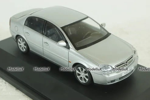 Opel Vectra C 4door 2002 silver, Schuco 1:43