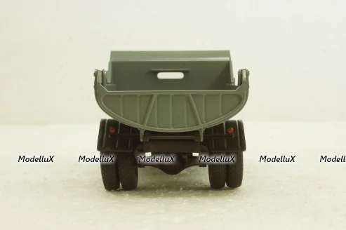 Зил-ММЗ-555 самосвал синий/серый, АвтоИстория 1:43