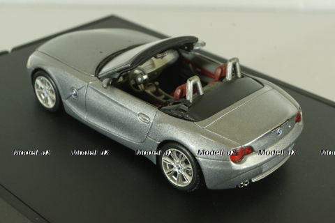 Bmw Z4 roadster (E85) 2002, silver, 80420024430, Minichamps 1:43 