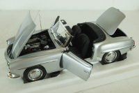 Mercedes 190SL W121 1955 Silver, 100037031, Minichamps 1:18 