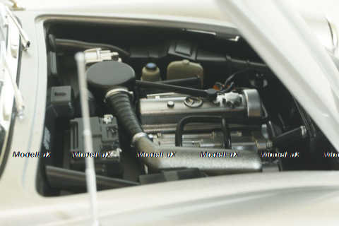 Mercedes 190SL W121 1955 Silver, 100037031, Minichamps 1:18 