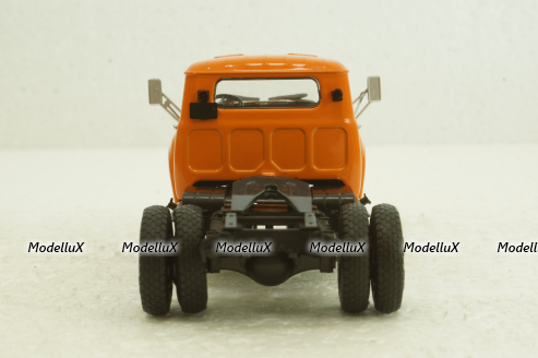Зил-130В1 тягач, оранжевый, АвтоИстория 1:43
