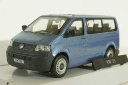 Volkswagen T5 Caravella Light Blue, Cararama 1:43