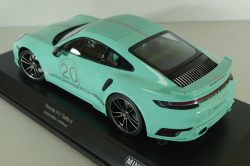 Porsche 911 (992) Turbo S with Sport Design Package 2021, green, 155069175, Minichamps 1:18
