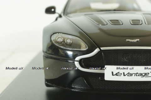 Aston Martin V12 Vantage S, 2015, black, 70252, AutoArt 1:18