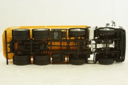 Маз-6516 8х4 самосвал, белый/желтый, АвтоИстория 1:43