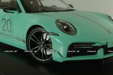 Porsche 911 (992) Turbo S with Sport Design Package 2021, green, 155069175, Minichamps 1:18