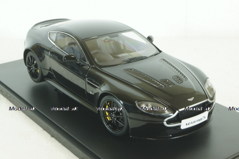 Aston Martin V12 Vantage S, 2015, black, 70252, AutoArt 1:18