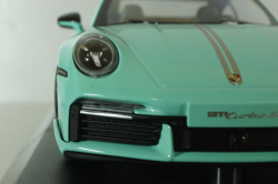 Porsche 911 (992) Turbo S with Sport Design Package 2021, green, 155069175, Minichamps 1:18