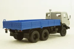 Камаз-5320 бортовой 1976, серый/синий, Автоистория 1:43