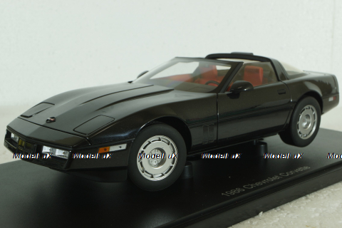 Chevrolet Corvette C4 1986 (black), 71242, AutoArt 1:18