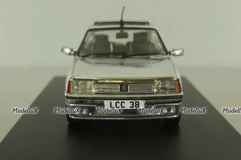 Peugeot 205 GTI 1.9 VA12705, Vanguards 1:43