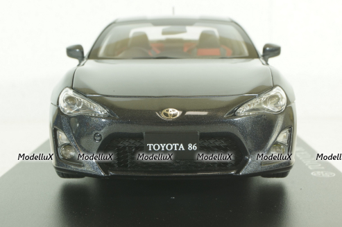 Toyota 86 "LIMITED" (Asian Version/RHD), grey metallic, 2012, 78772, AutoArt 1:18