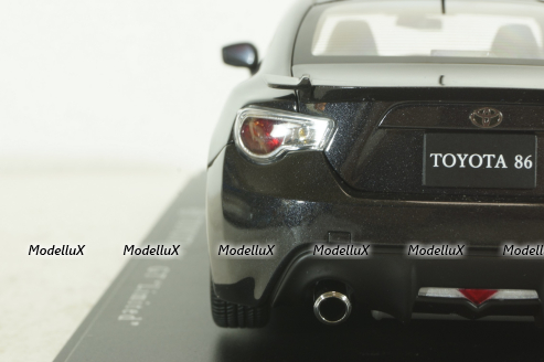 Toyota 86 "LIMITED" (Asian Version/RHD), grey metallic, 2012, 78772, AutoArt 1:18