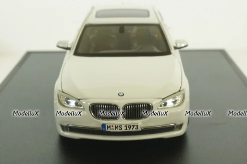 BMW 750Li (F02) 2009, white, 80420445201, Minichamps 1:43