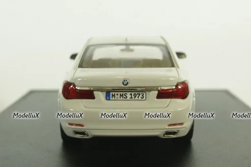 BMW 750Li (F02) 2009, white, 80420445201, Minichamps 1:43