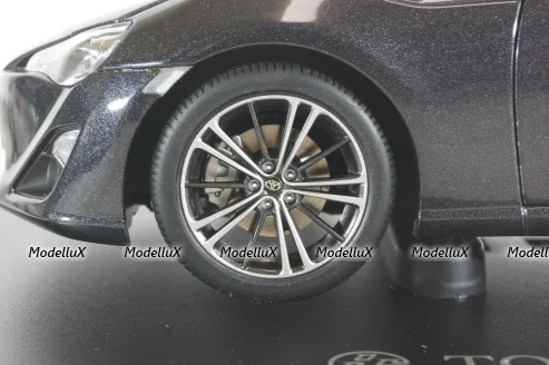 Toyota 86 "LIMITED" (Asian Version/RHD), grey metallic, 2012, 78772, AutoArt 1:18
