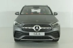 Mercedes GLA-class (H247) 2020 silver, B66961037, Z-Models 1:18