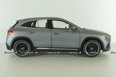 Mercedes GLA-class (H247) 2020 silver, B66961037, Z-Models 1:18