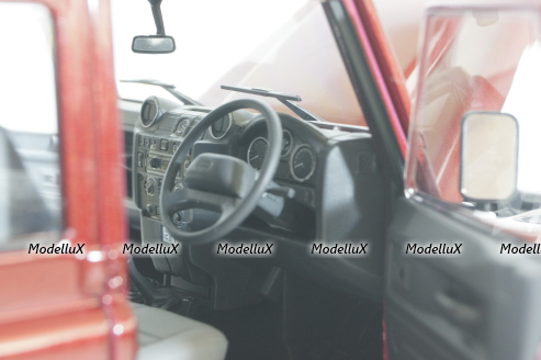 Land Rover Defender 110, red, Century Dragon 1:18