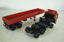 Камаз-5410, с полуприцепом красный,Элекон 1:43