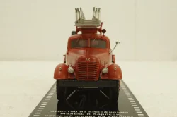 Зис-150 Пожарная, из к/ф "Малыш и Карлсон который живет на крыше" СССР, 1971г., TruckTyr 1:43