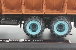 ЗСК-Ф-15 на шасси Зил-133Г1, TruckTyr 1:43