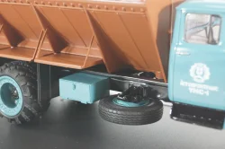 ЗСК-Ф-15 на шасси Зил-133Г1, TruckTyr 1:43