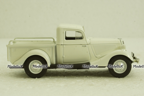 Газ-М415, белый, Автолегенды СССР 1:43
