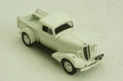 Газ-М415, белый, Автолегенды СССР 1:43