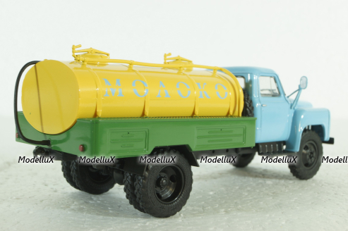 ГАЗ 53 АЦПТ-3,3 Легендарные Грузовики СССР №12, 1:43