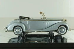 Mercedes 170S Cabriolet (open) 1950, light blue, 43709, Signature Model 1:43 