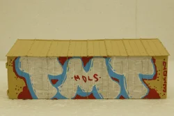 Гараж Л ДК-2В (Мариупольский), c графити TMT Models 1:43