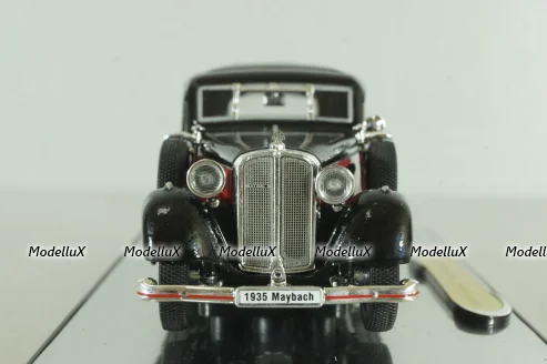 Maybach SW38 Hard top Spohn (Closed) 1935, black/red, 43702, Signature Model 1:43