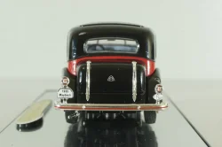 Maybach SW38 Hard top Spohn (Closed) 1935, black/red, 43702, Signature Model 1:43