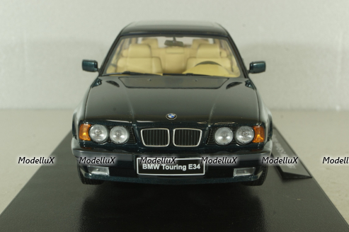 BMW 5er Serie (E34) Touring 1996, dark green, T9-1800401, Triple 9 1:18